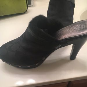 Vintage Coach slip in Heels